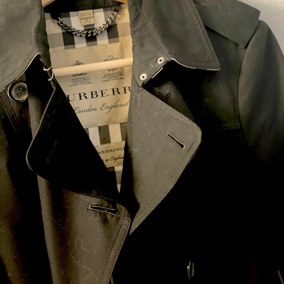 Burberry The Sandringham Women black trench coat